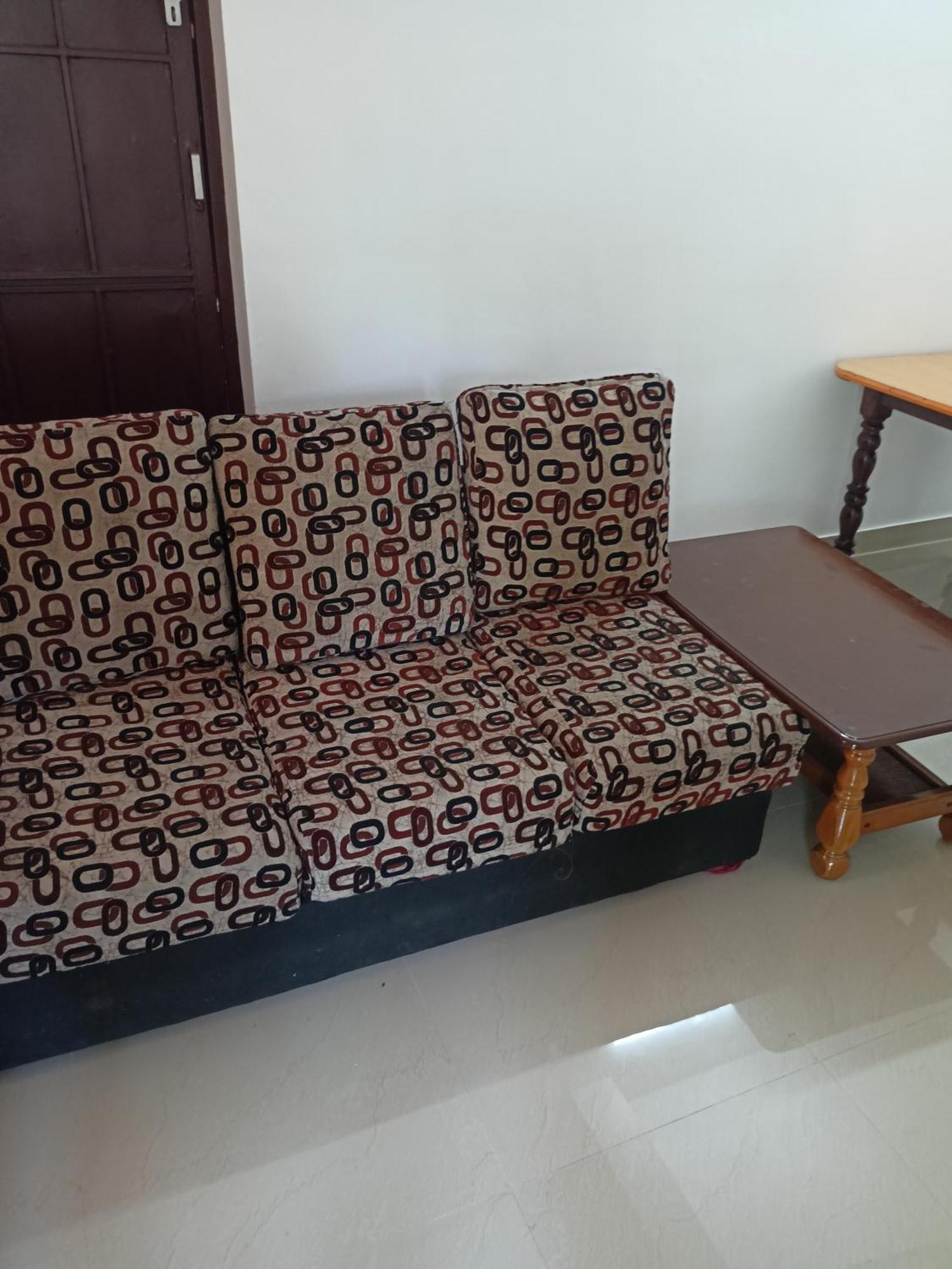 Space Villa Homestay Irimbranallur Esterno foto